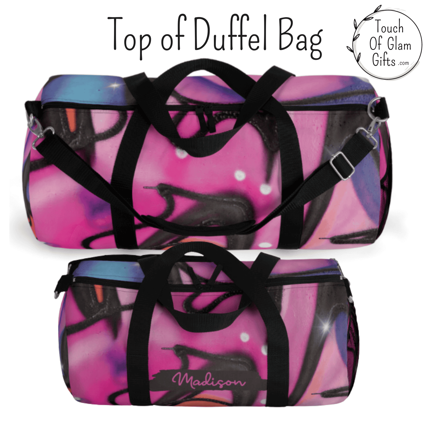 The top of our pink retro duffel bag shows a quality zipper with two zipper heads for easy packing for the weekend. This is the perfect gift for teen girls and teenagers because you can add your name or enjoy the bag plain with no monogram.